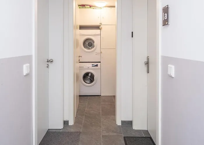 Moderne Stilvolle Im Herzen Muenchens Appartement Munich
