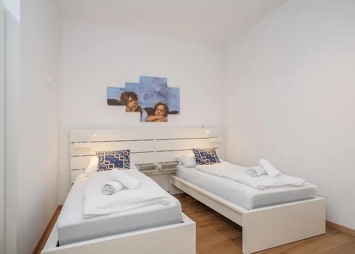 Moderne Stilvolle Im Herzen Muenchens Appartement Munich