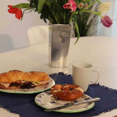 Moderne Stilvolle Im Herzen Muenchens *