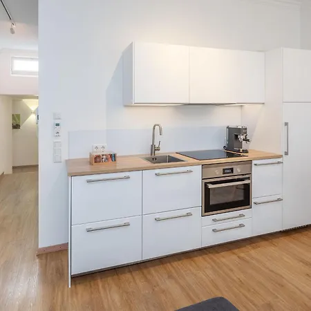 Moderne Stilvolle Im Herzen Muenchens Apartment Munich