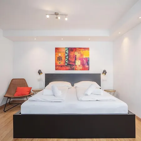 Moderne Stilvolle Im Herzen Muenchens Munich