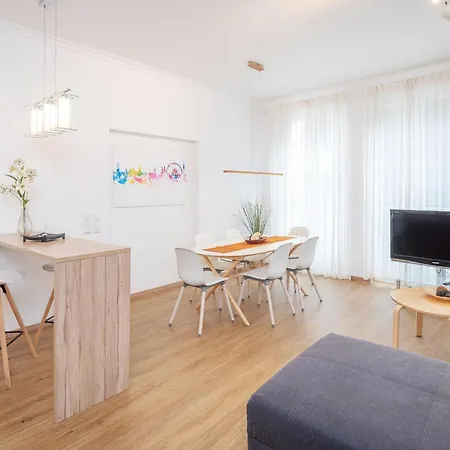 Moderne Stilvolle Im Herzen Muenchens *