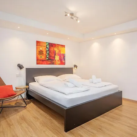 Moderne Stilvolle Im Herzen Muenchens Apartment