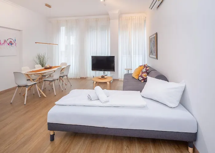 Moderne Stilvolle Im Herzen Muenchens Διαμέρισμα *