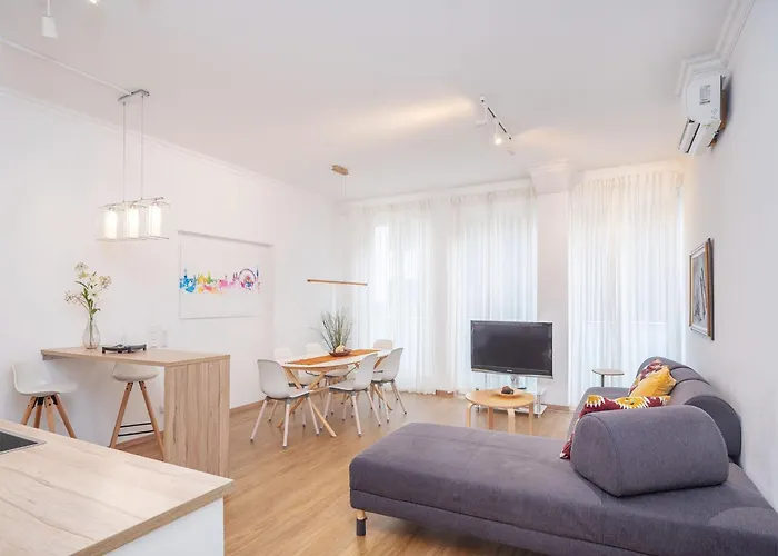 Moderne Stilvolle Im Herzen Muenchens Μόναχο